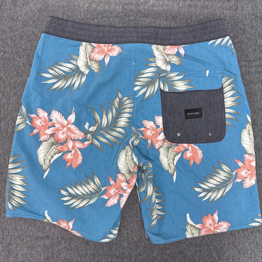 Rip Curl Lay Days Blue Floral Swim Trunks Lifestyle Boardshorts Size 33 - Picture 6 of 7